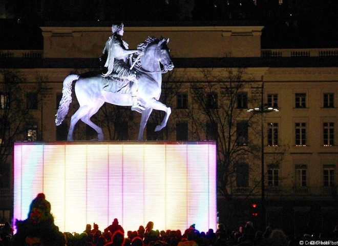 Magic Cube, place Bellecour