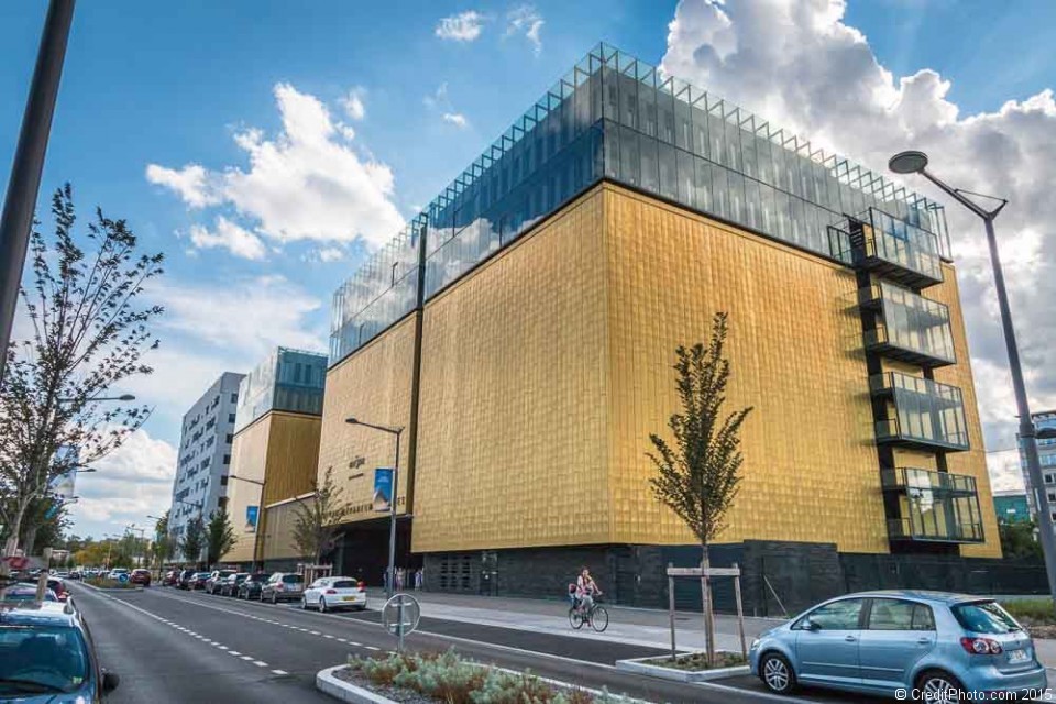 cube jaune de lyon