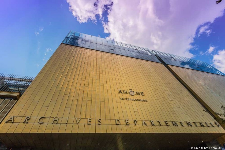 Le cube jaune de Lyon, les archives départementales du Rhône